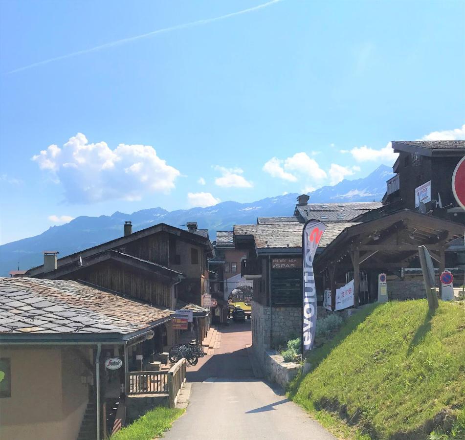 Apartment Les Coches La Plagne Exterior foto